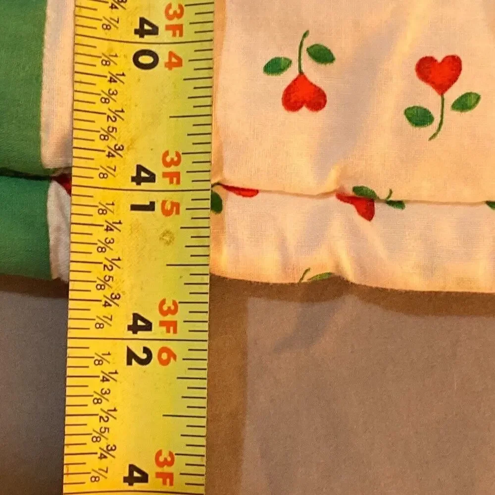 VTG Patchwork Lap Quilt Baby Crib Blanket Kittens Cats Heart Tie Grannycore Gift